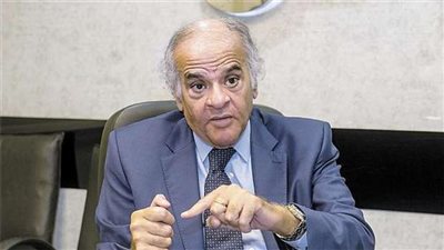 ممدوح عباس يصرف 10 ملايين جنيه من مستحقات لاعبي الزمالك المتأخرة 