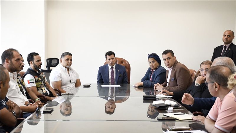 صبحي يبحث استعدادات