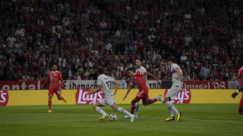 بايرن ميونخ وبرشلونة