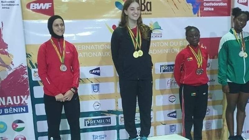 منتخب الريشة الطائرة