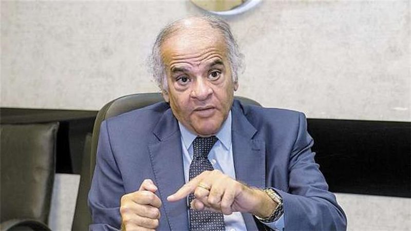 ممدوح عباس، فيتو