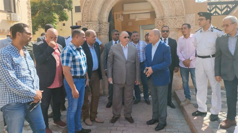 محافظ القاهرة يتفقد