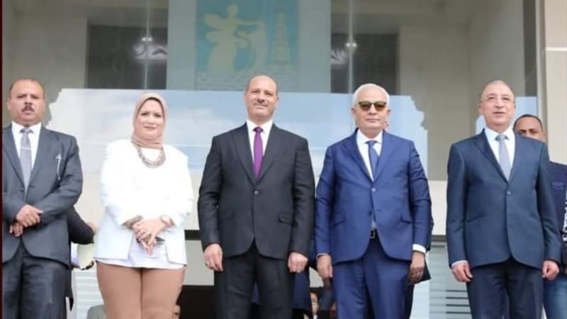وزير التربية والتعليم