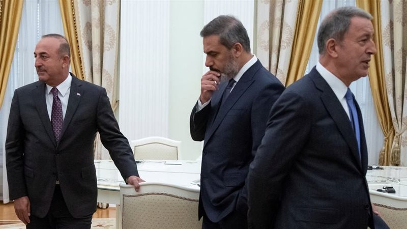 وزير الدفاع التركي