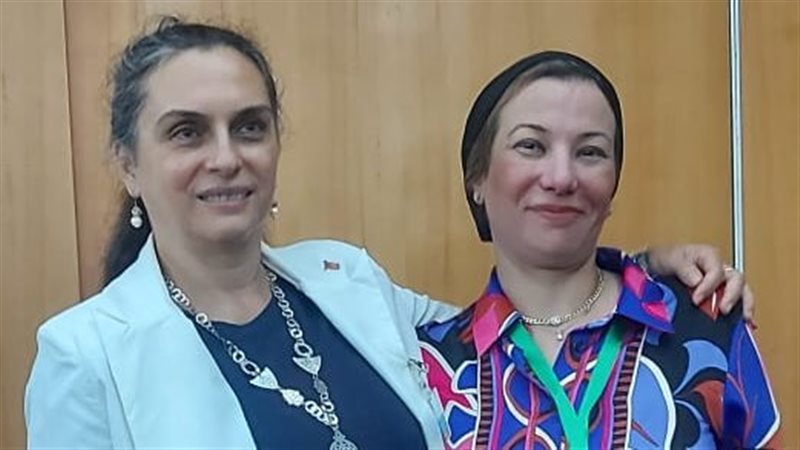وزيرة البيئة ونظيرتها