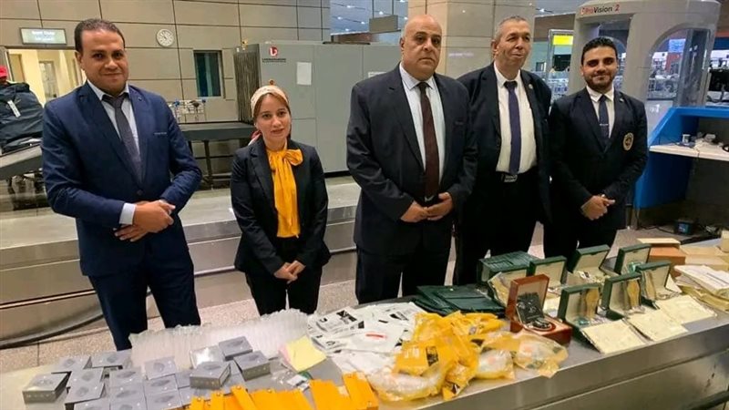 المضبوطات بحوزة رجال