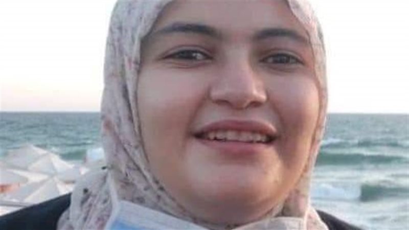 الطبيبة مروة القرشي