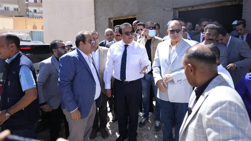 زيارة وزير الصحة