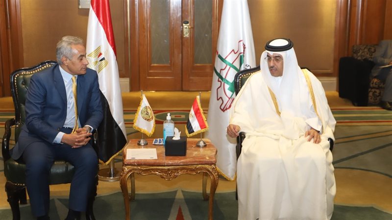 وزير القوى العاملة