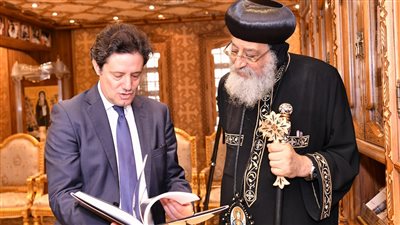 البابا تواضروس يستقبل وزير الإعلام اللبناني