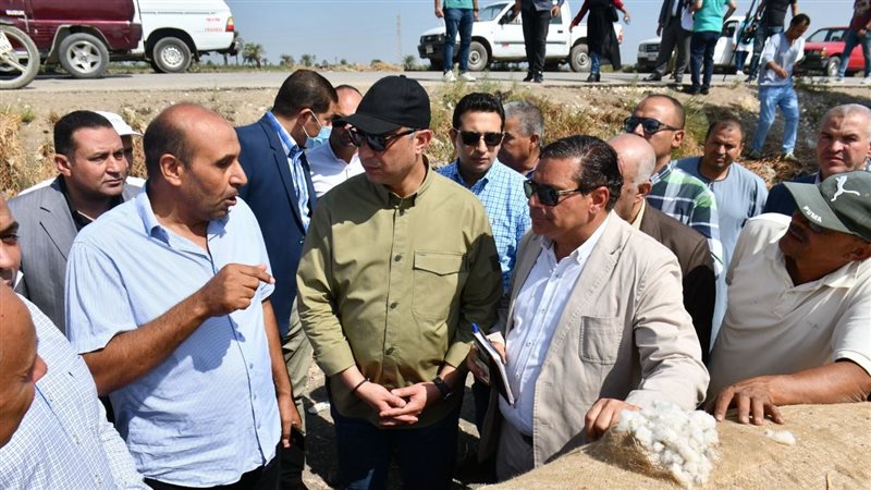 افتتاح موسم جني القطن