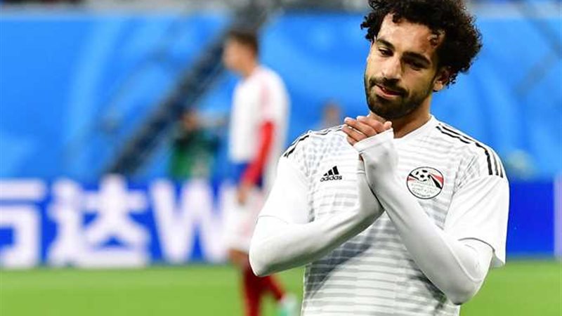 محمد صلاح قائد منتخب