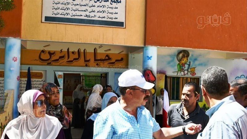 جولة محافظ أسوان