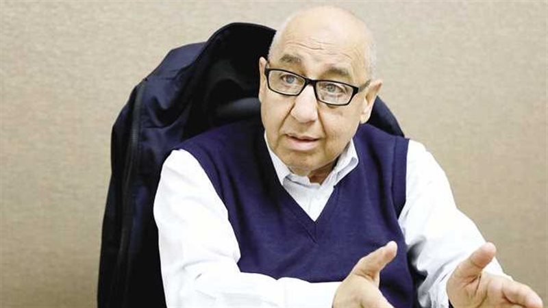 د علي عوف رئيس شعبة