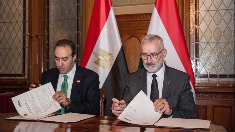أمين عام البرلمان
