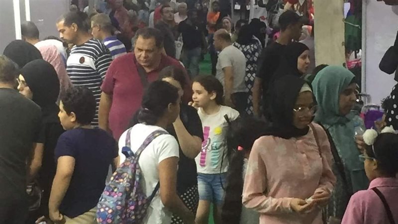 الأدوات المكتبية