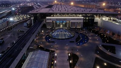 بعد حصولها على أفضل مشروع نقل في العالم.. محطة عدلي منصور العملاقة في أرقام | إنفوجراف 
