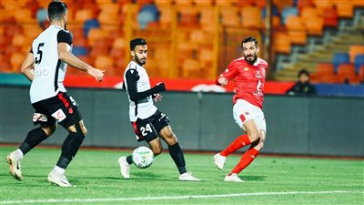 موعد مباراة الأهلي أمام طلائع الجيش 