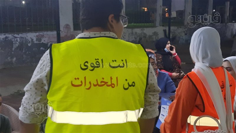 جانب من التوعية خلال