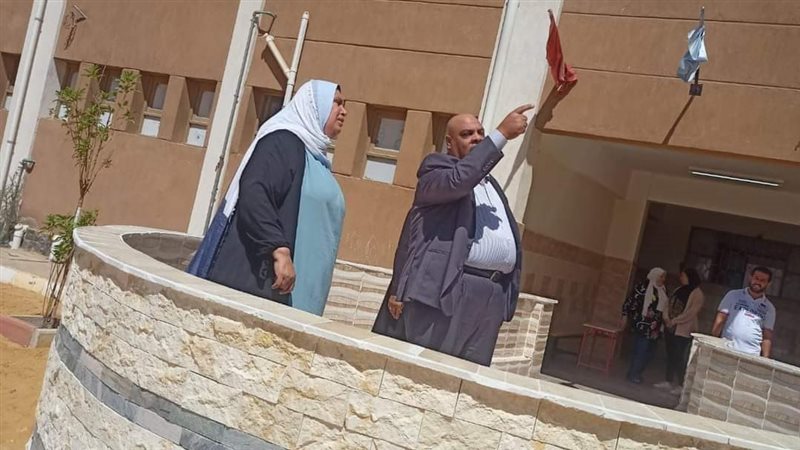 مدير إدارة أكتوبر