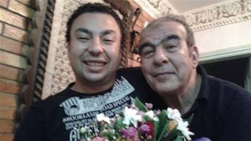 فكري صادق وابنه مراد