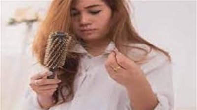  تفسير حلم سقوط الشعر في المنام وعلاقته بالمال الكثير والعمر الطويل