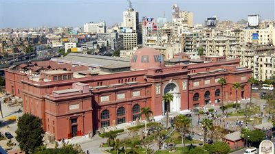 الآثار تعلن مراحل تطوير الخدمات السياحية بالمتحف المصري بالتحرير