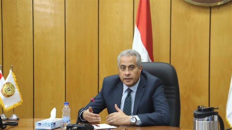 حسن شحاتة وزير القوي