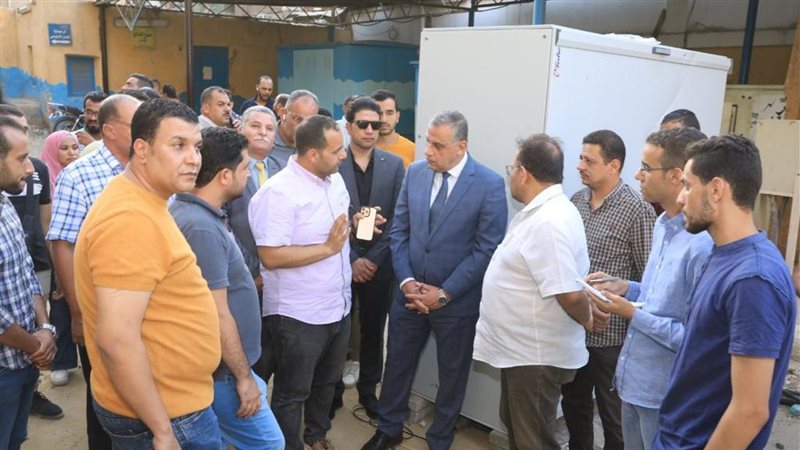محافظ سوهاج ومساعد