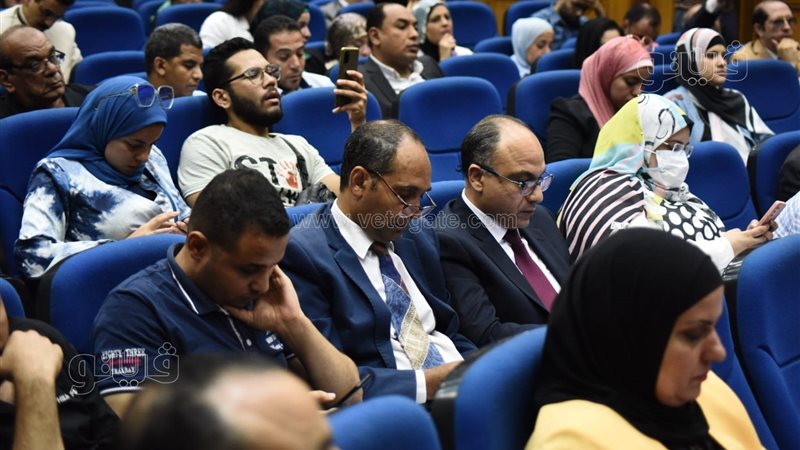 مؤتمر وزير التربية