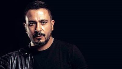 نقل الفنان محمد نجاتي إلى المستشفى بعد تعرضه لحادث بطريق بورسعيد
