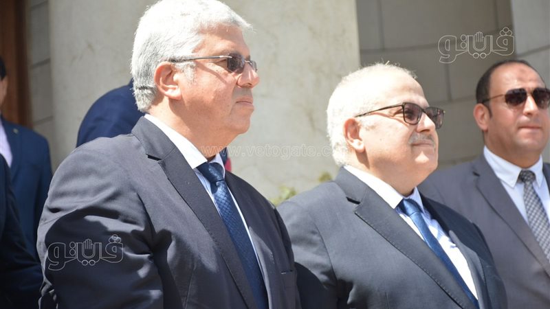 أيمن عاشور يتفقد