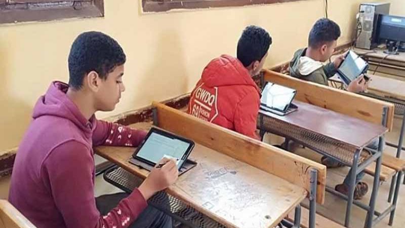 طلاب مدارس