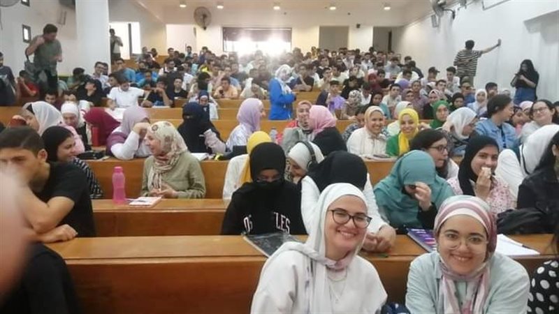 جامعة عين شمس 