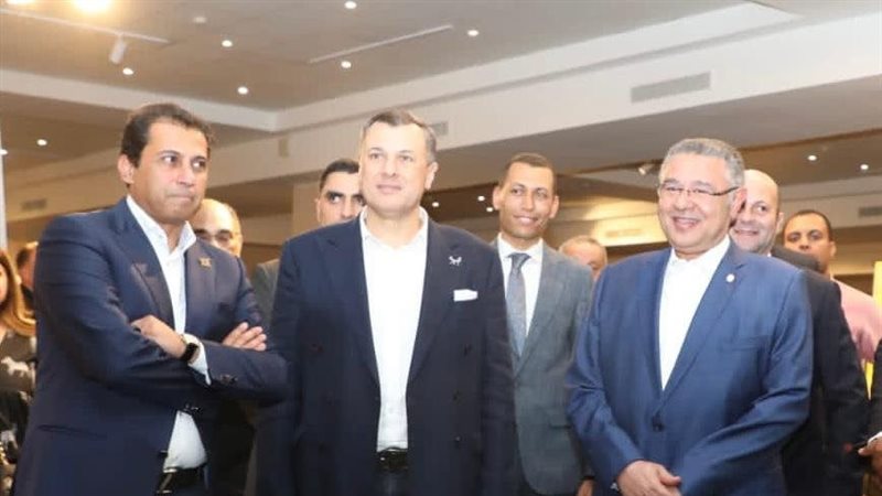 افتتاح الدورة الأولى