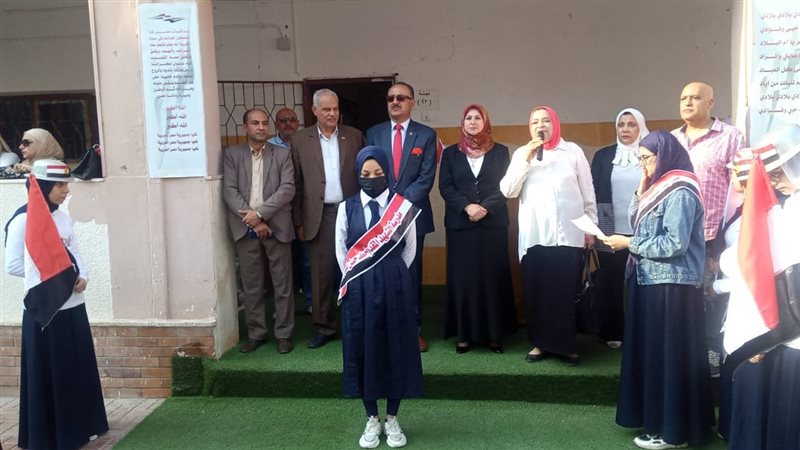 جولة بمدارس غرب المنصورة
