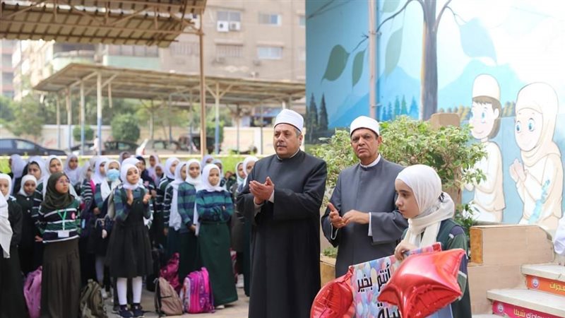 رئيس قطاع المعاهد