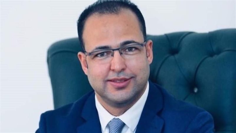 الدكتور حاتم العبد