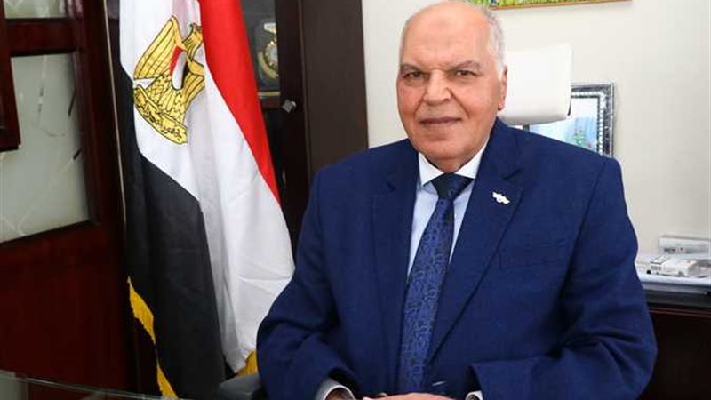 خلف الزناتي نقيب