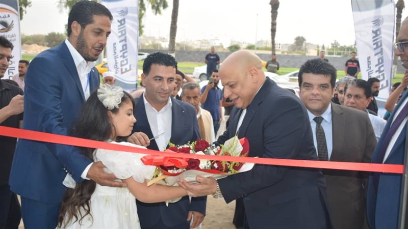 مصر للطيران تعيد