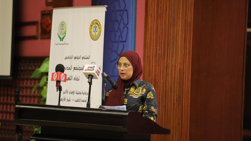 الدكتورة نشوى طلعت