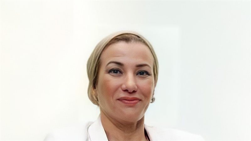 الدكتورة ياسمين فؤاد