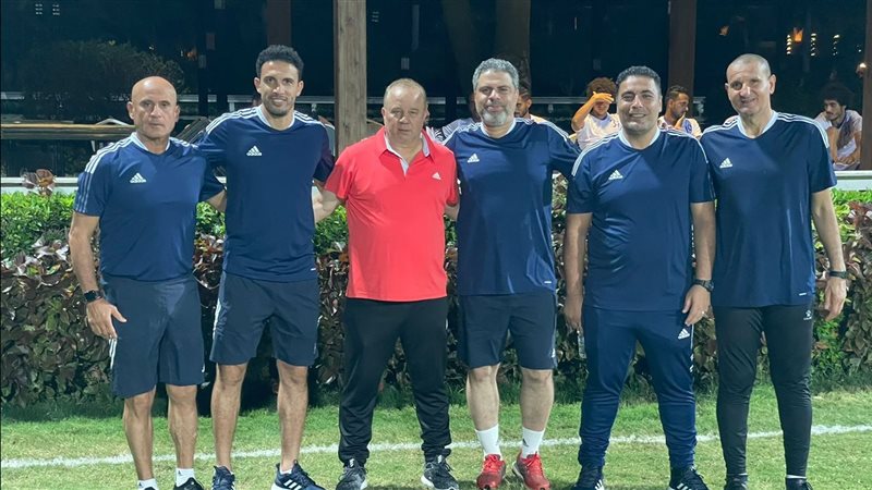 الجهاز الفني لفريق