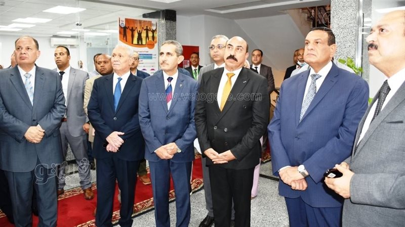 جولة لمحافظ أسوان