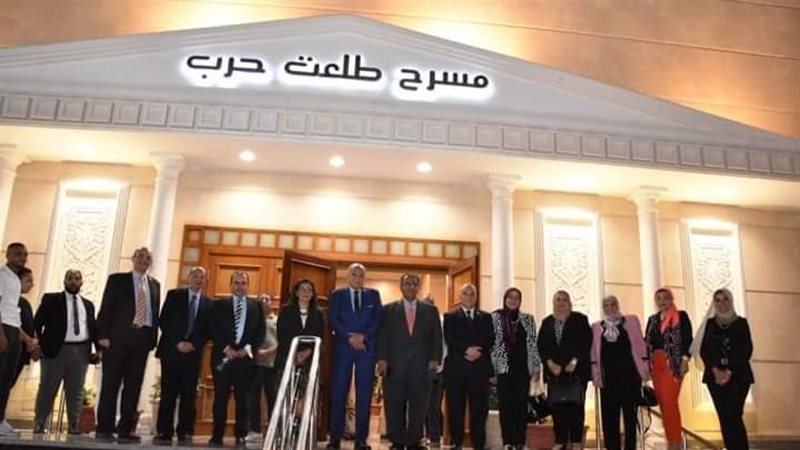 جامعة عين شمس 