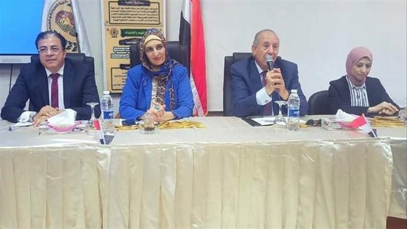 جانب من فعاليات الندوة