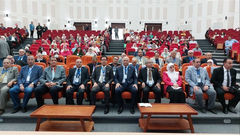 جامعة بنها تفتتح