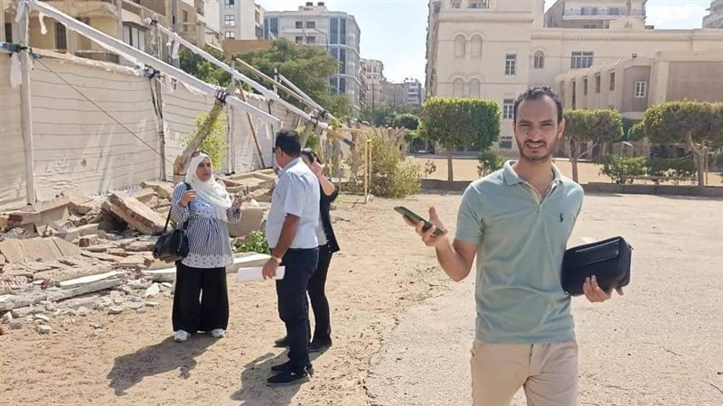 انهيار جزء من سور