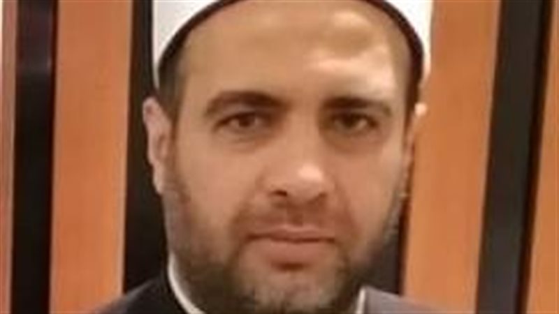 الدكتور أحمد شرف