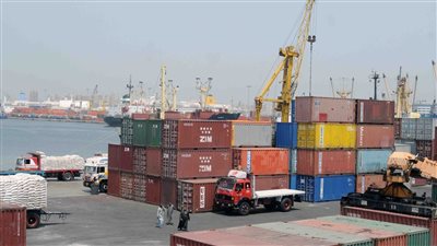 3.8 مليار جنيه إجمالي الضرائب والرسوم المحصلة بجمارك السويس خلال سبتمبر الماضي